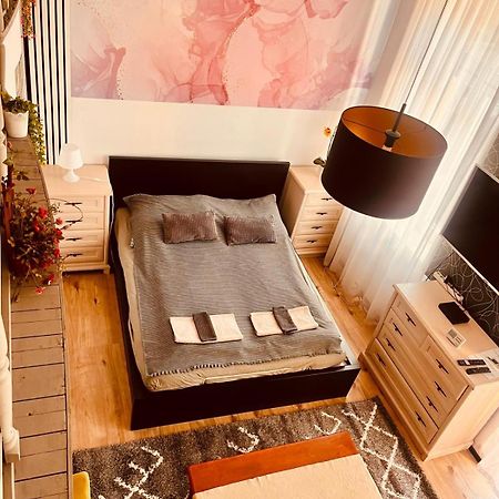 Kalvaria With Balcony, Free Parking And Ac Budapeste Exterior foto